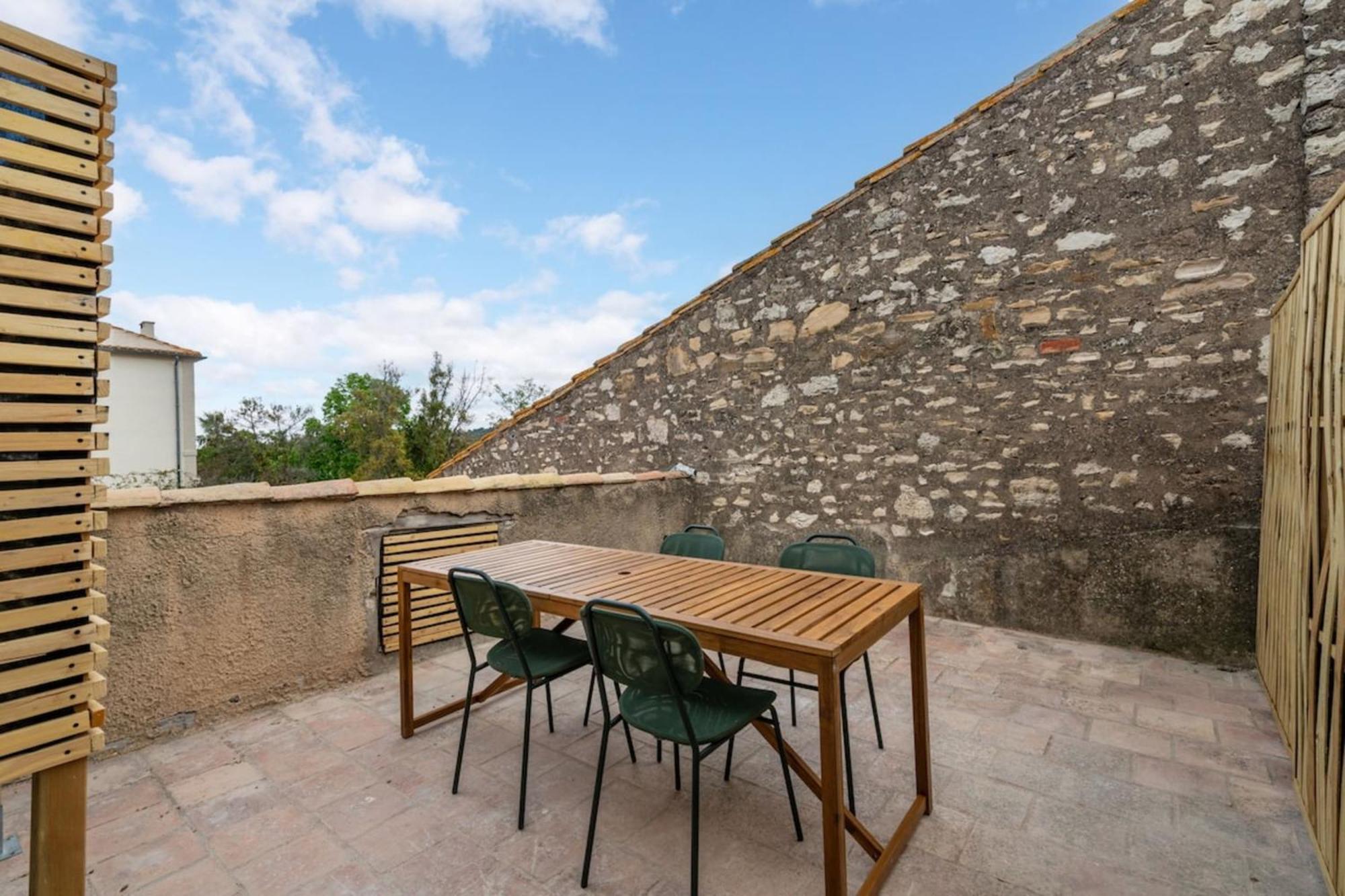 L'euphorbe ~ Terrasse ~ Wifi *